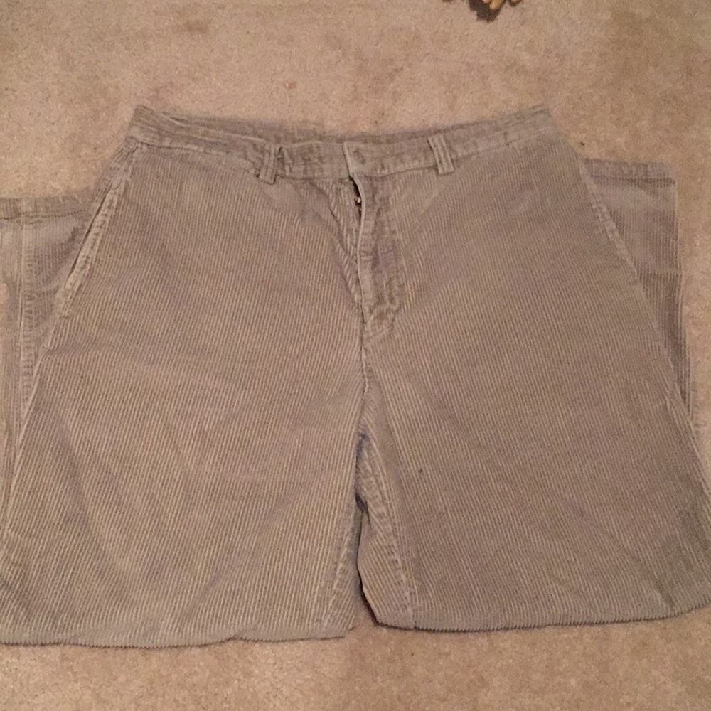 So soft. Bone colored cords!! Hardly worn!